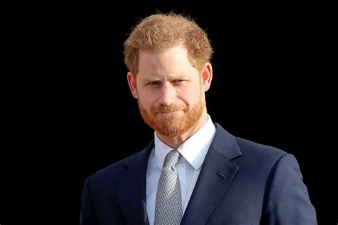 harry .sa email|Harry arrives in London after King's cancer diagnosis .